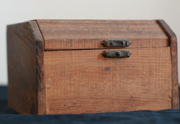 进一步推动文化文物单位文创产品开发，八部门出台若干措施